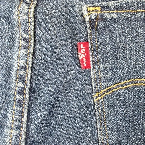 Levis 311 Shaping Skinny Jeans Womens 31 Dark Wash Blue Denim Stretch - Picture 6 of 12